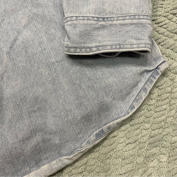 Forever 21 Distressed Lightweight Denim Jacket - Picture 6 of 7